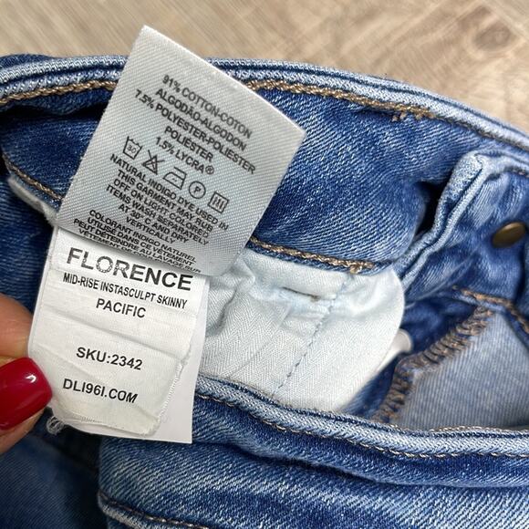 DL1961 Florence Mid-Rise Instasculpt Skinny Jeans Women’s Size 26 - Picture 4 of 10